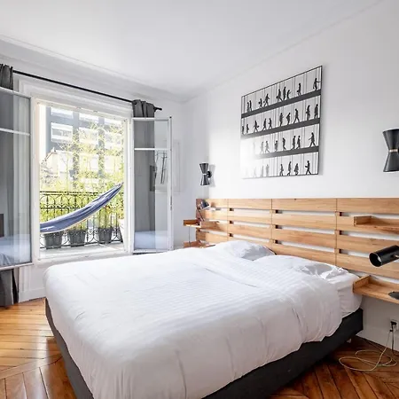 Veeve - Spire View Daire Paris